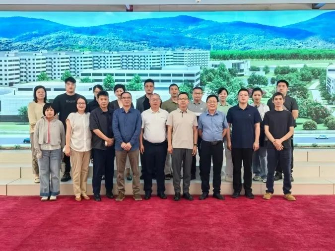 红色文化创作基地揭牌仪式在江西软件大学井冈山校区举行