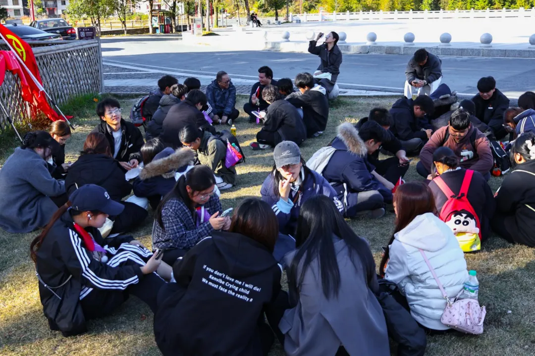 井冈山校区开展首期学生骨干红色研学培训